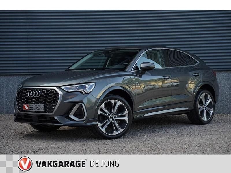 Grijs Gebruikt 2022 Audi Q3 Sportback S-Line SUV | € 34.750 (Goede deal) - Afbeelding 1/4
