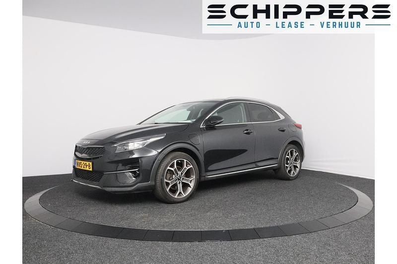 Zwart, metallic lak Gebruikt 2021 Kia XCeed SUV | € 19.900 - Afbeelding 1/4