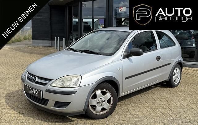 Grijs Gebruikt 2004 Opel Corsa Hatchback | € 899 (Goede deal) - Afbeelding 1/4