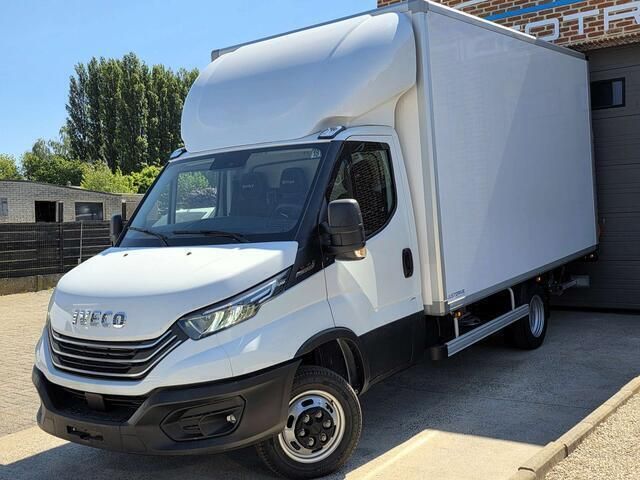 Wit Nieuw 2025 Iveco Daily Van | € 65.328 - Afbeelding 1/4