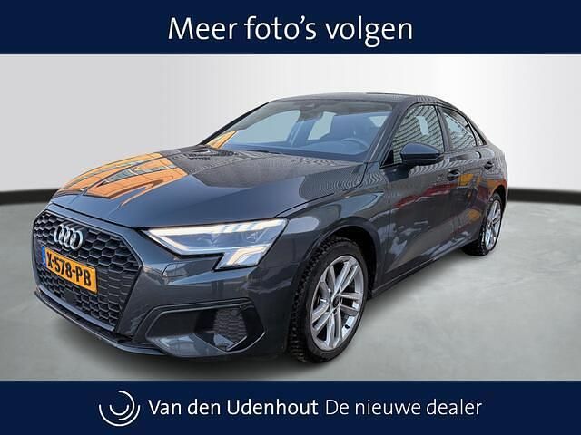 Grijs Occasion 2023 Audi A3 Advanced Sedan | € 29.450 (Eerlijke prijs) - Afbeelding 1/4