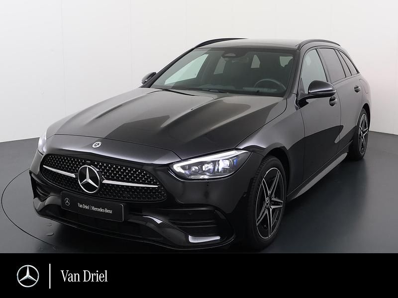Zwart Gebruikt 2024 Mercedes C300e AMG line Stationwagen | € 49.500 (Iets duurder) - Afbeelding 1/4