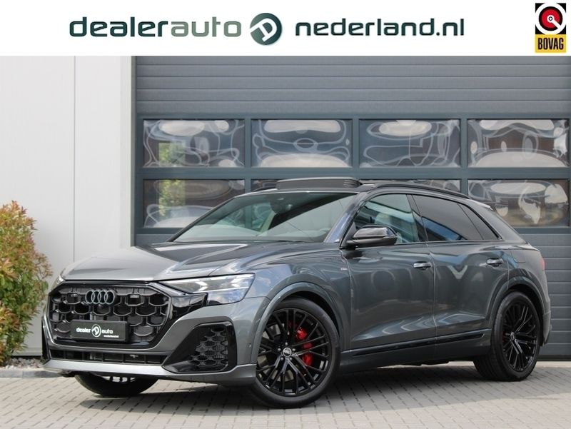 Grijs Nieuw 2025 Audi Q8 e-tron Competition SUV | € 115.600 - Afbeelding 1/4