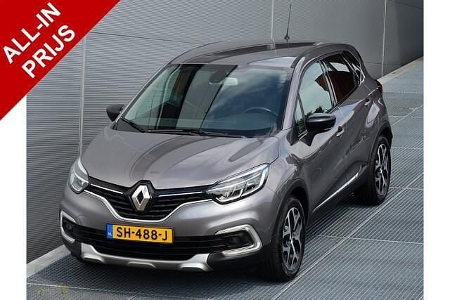 Grijs Gebruikt 2017 Renault Captur Intens SUV | € 11.950 (Eerlijke prijs) - Afbeelding 1/4