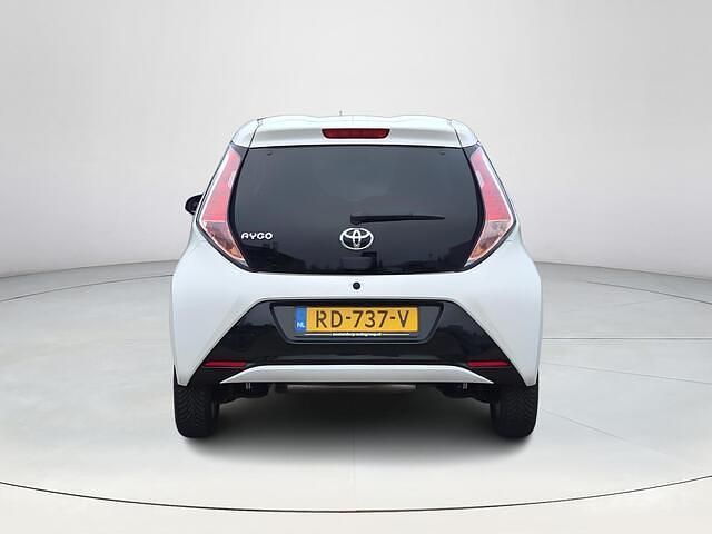 Occasion Toyota Aygo 69 PK (50 kW) 2017 Wit Hatchback