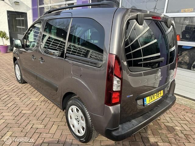 Occasion Peugeot Partner Tepee Active 110 PK (80 kW) 2016 Grijs MPV