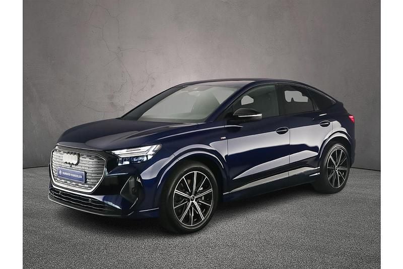 Navarrablauw metallic Nieuw 2026 Audi Q4 Sportback e-tron Competition SUV | € 59.490 (Goede deal) - Afbeelding 1/4