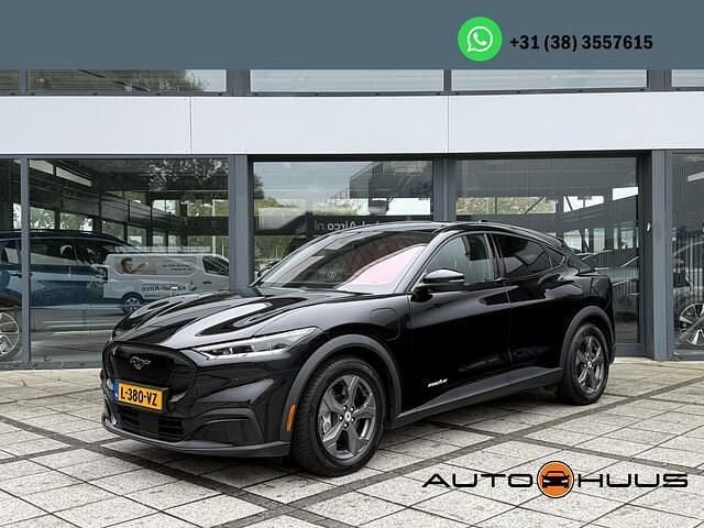 Zwart Occasion 2021 Ford Mustang Mach-E SUV | € 19.850 (Super prijs) - Afbeelding 1/4