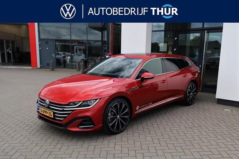 Rood Gebruikt 2023 VW Arteon Business+ Stationwagen | € 37.950 (Goede deal) - Afbeelding 1/4