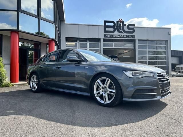 Grijs Gebruikt 2015 Audi A6 Sedan | € 17.900 (Goede deal) - Afbeelding 1/4