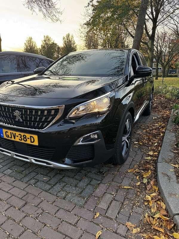 Zwart Gebruikt 2018 Peugeot 3008 GT-line MPV | € 15.000 (Super prijs) - Afbeelding 1/4