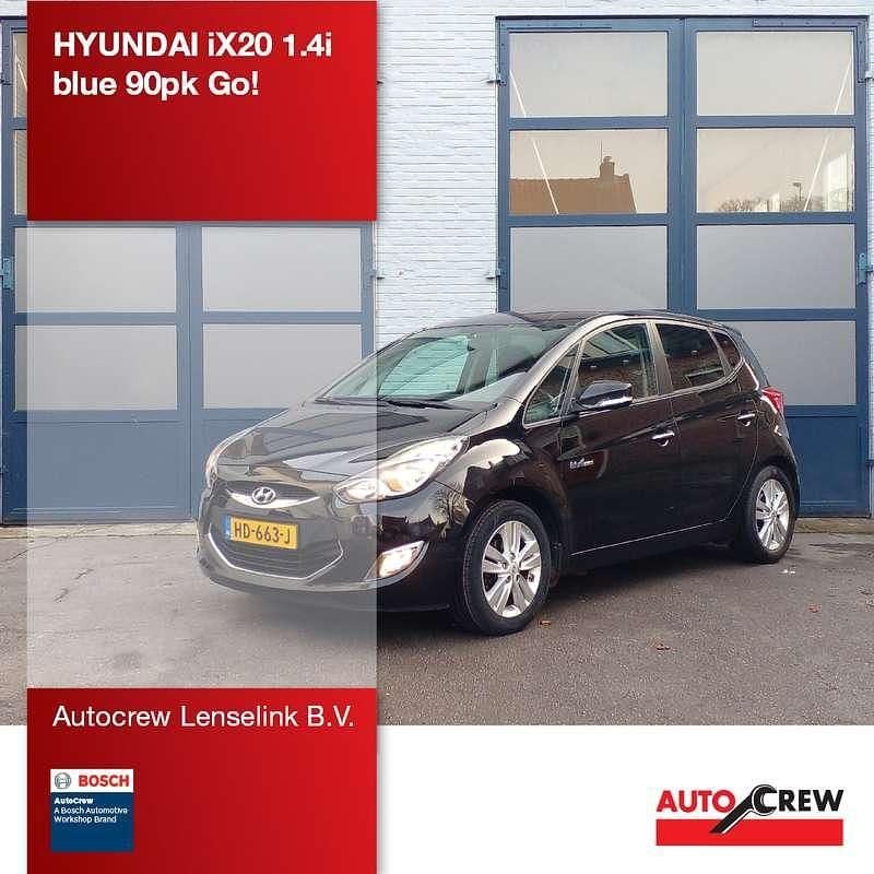 Zwart (metallic) Occasion 2015 Hyundai ix20 GO! Hatchback | € 8.250 (Eerlijke prijs) - Afbeelding 1/3