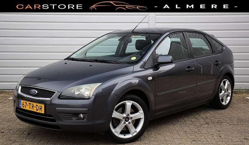 Occasion Ford Focus 146 PK (107 kW) 2007 Grijs (metallic) Hatchback