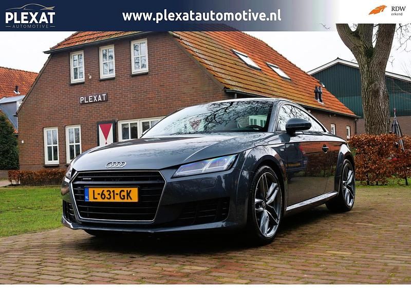 Grijs Occasion 2015 Audi TT S-Line Coupé | € 25.945 (Eerlijke prijs) - Afbeelding 1/4