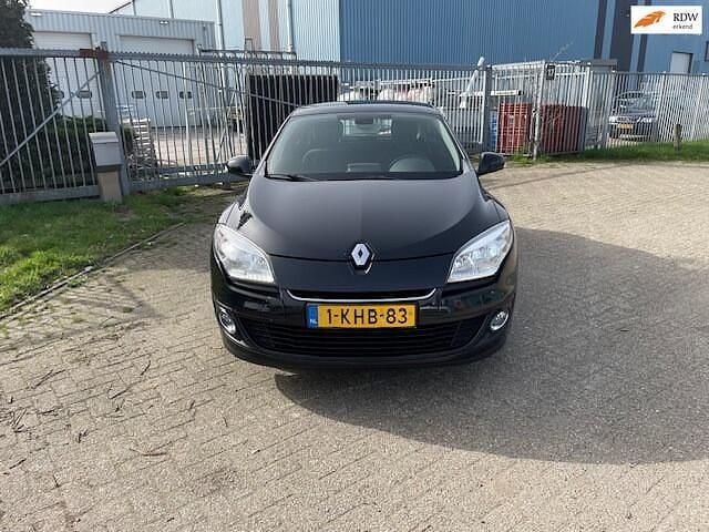 Occasion Renault Mégane III Expression 116 PK (85 kW) 2013 Zwart Hatchback