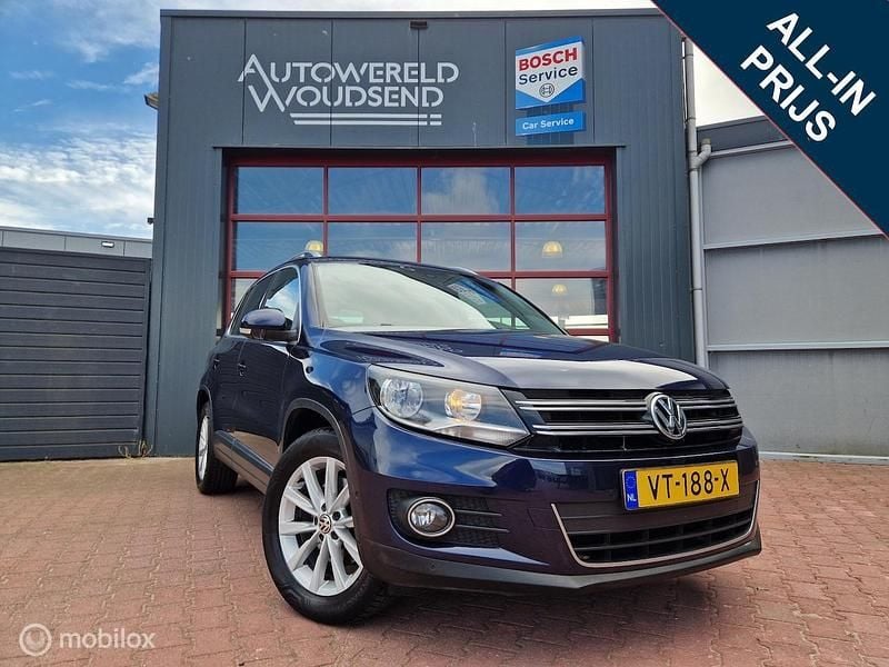 Blauw Occasion 2016 VW Tiguan Comfortline SUV | € 9.995 (Super prijs) - Afbeelding 1/4