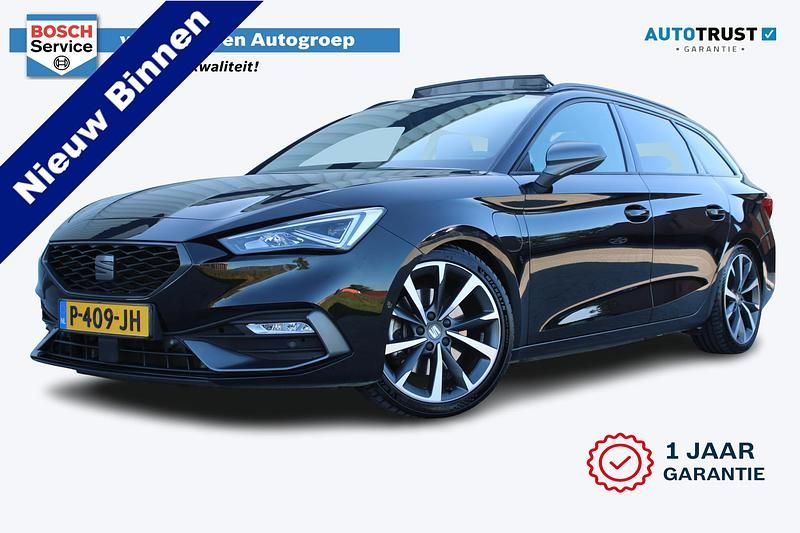 Zwart Gebruikt 2021 Seat Leon FR Stationwagen | € 24.450 (Iets duurder) - Afbeelding 1/4