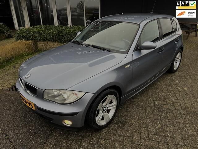 Blauw Gebruikt 2005 BMW 116 Hatchback | € 3.275 (Eerlijke prijs) - Afbeelding 1/4