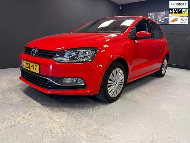Rood Gebruikt 2015 VW Polo Hatchback | € 8.999 (Goede deal) - Afbeelding 1/4