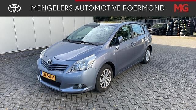 Blauw Occasion 2011 Toyota Verso MPV | € 9.950 (Eerlijke prijs) - Afbeelding 1/4