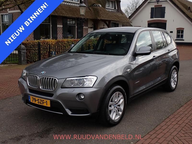 Grijs Gebruikt 2012 BMW X3 Executive SUV | € 15.900 (Eerlijke prijs) - Afbeelding 1/4