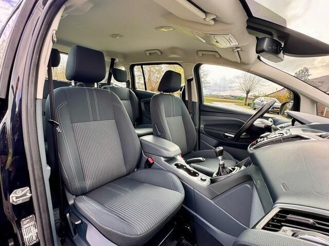 Occasion Ford Grand C-Max Titanium 125 PK (91 kW) 2013 Zwart, metallic lak MPV