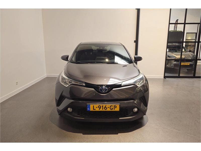 Occasion Toyota C-HR Sport 98 PK (72 kW) 2019 Grijs (metallic) SUV