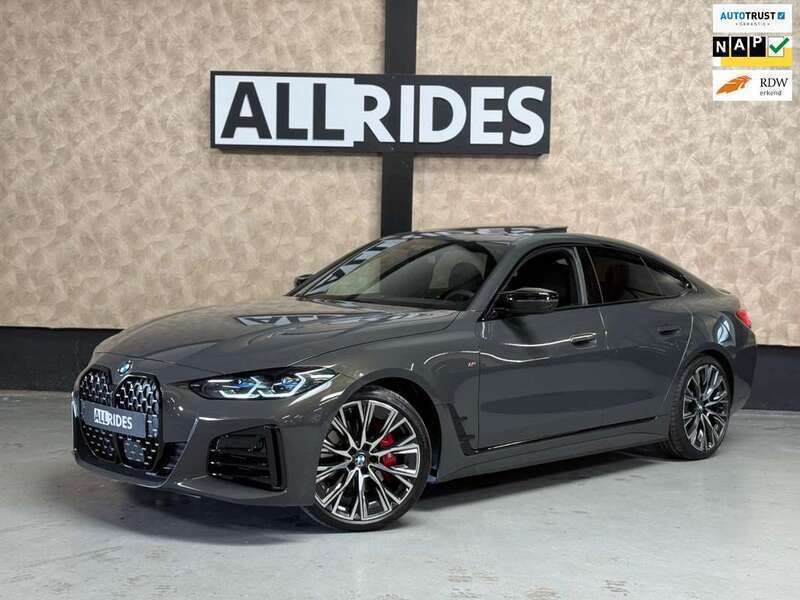 Grijs Gebruikt 2024 BMW M440 Executive Sedan | € 74.950 (Eerlijke prijs) - Afbeelding 1/4