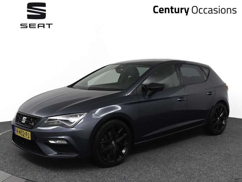 Grijs Gebruikt 2020 Seat Leon FR Hatchback | € 21.795 (Eerlijke prijs) - Afbeelding 1/4