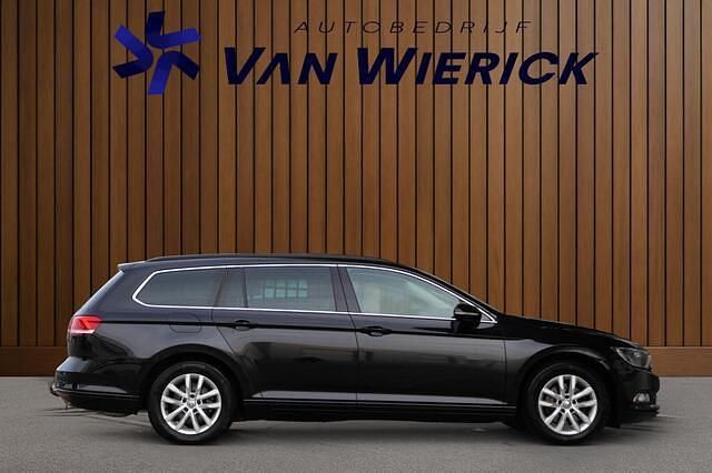 Occasion VW Passat Highline 150 PK (110 kW) 2019 Zwart Stationwagen