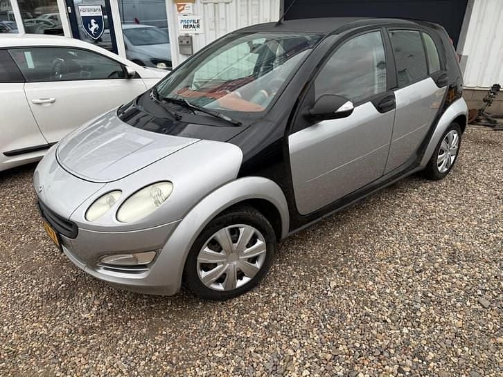 Occasion Smart ForFour Pure 75 PK (55 kW) 2006 Zwart (metallic) Hatchback