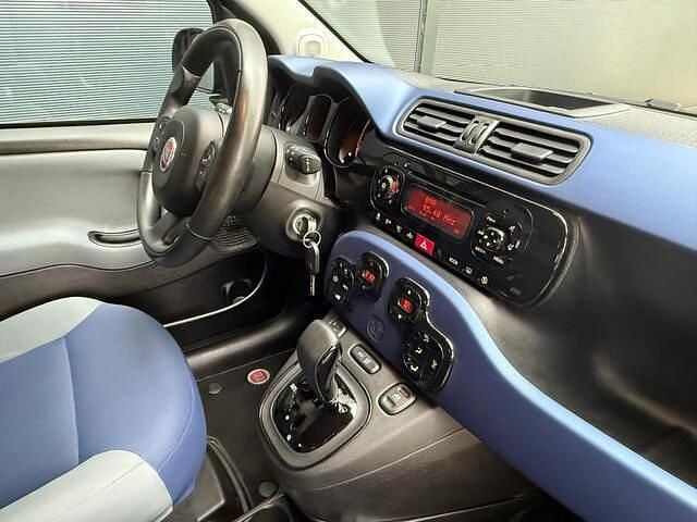Occasion Fiat Panda Lounge 80 PK (58 kW) 2016 Blauw Hatchback