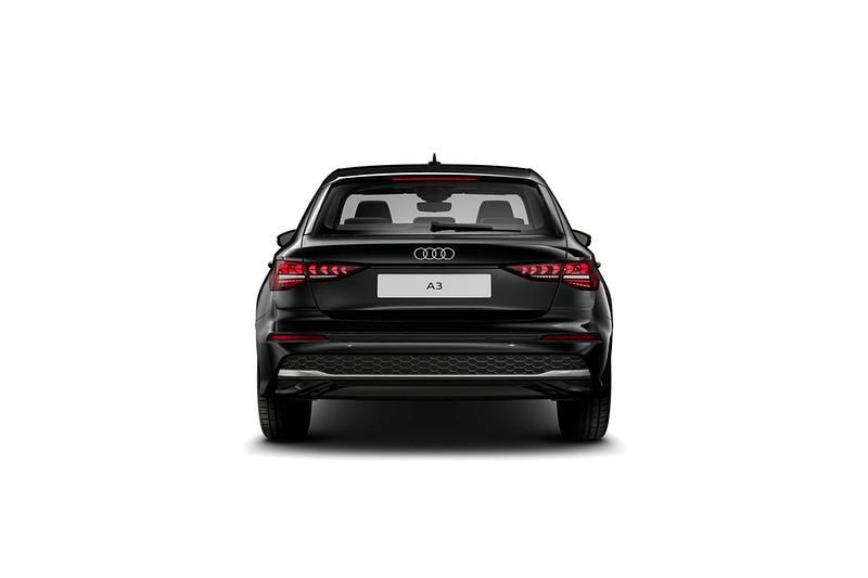 Nieuw Audi A3 Sportback e-tron Proline 2026 Briljantzwart Hatchback