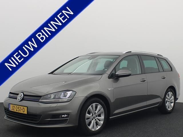 Grijs Gebruikt 2014 VW Golf VII Comfortline Stationwagen | € 9.444 (Eerlijke prijs) - Afbeelding 1/4
