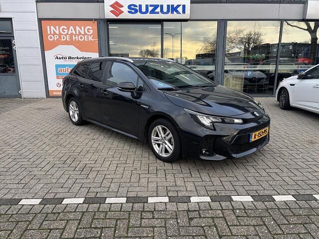 Occasion Suzuki Swace 140 PK (102 kW) 2021 Zwart Stationwagen