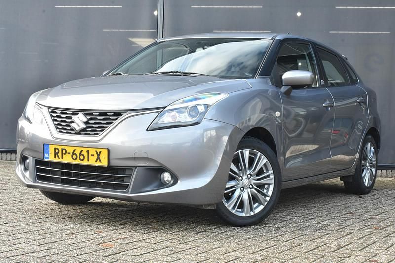 Grijs Gebruikt 2018 Suzuki Baleno Hatchback | € 14.395 - Afbeelding 1/4