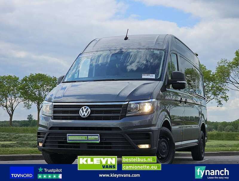 Grijs Gebruikt 2019 VW Crafter Van | € 23.700 (Goede deal) - Afbeelding 1/3