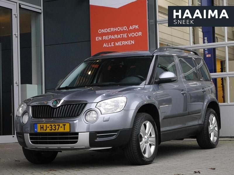 Grijs Occasion 2015 Skoda Yeti Ambition SUV | € 8.945 (Eerlijke prijs) - Afbeelding 1/4