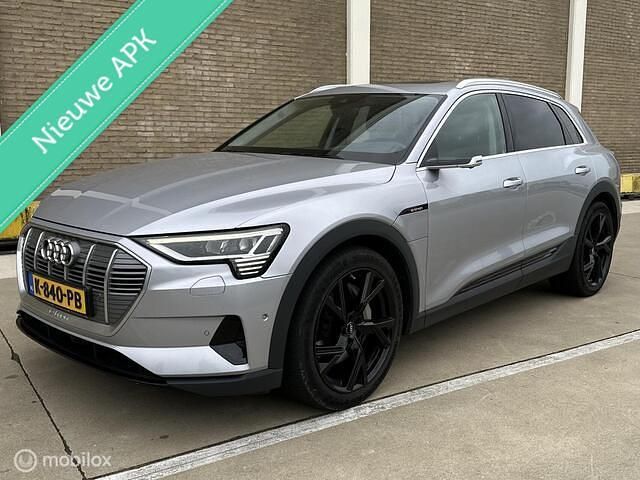 Grijs Occasion 2019 Audi e-tron Advanced Plus SUV | € 24.690 (Super prijs) - Afbeelding 1/4