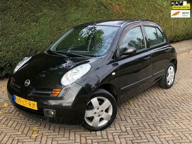 Zwart Gebruikt 2003 Nissan Micra Acenta Hatchback | € 3.100 (Eerlijke prijs) - Afbeelding 1/4