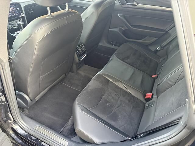 Occasion VW Arteon Business 191 PK (140 kW) 2018 Zwart Hatchback