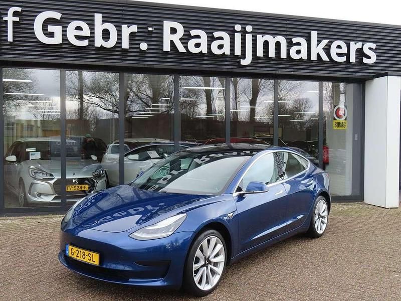 Blauw Occasion 2019 Tesla Model 3 Standard Range Sedan | € 16.900 (Eerlijke prijs) - Afbeelding 1/4