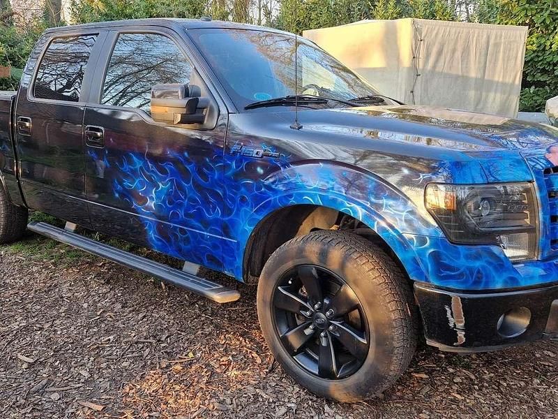 Zwart Gebruikt 2015 Ford F-150 Pickup | € 24.950 (Eerlijke prijs) - Afbeelding 1/2