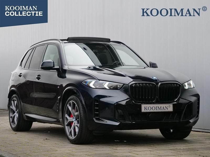 Zwart Gebruikt 2024 BMW X5 M Sport SUV | € 91.450 (Goede deal) - Afbeelding 1/4