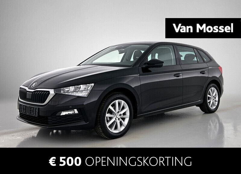 Zwart Gebruikt 2021 Skoda Scala Active Hatchback | € 16.444 (Eerlijke prijs) - Afbeelding 1/4