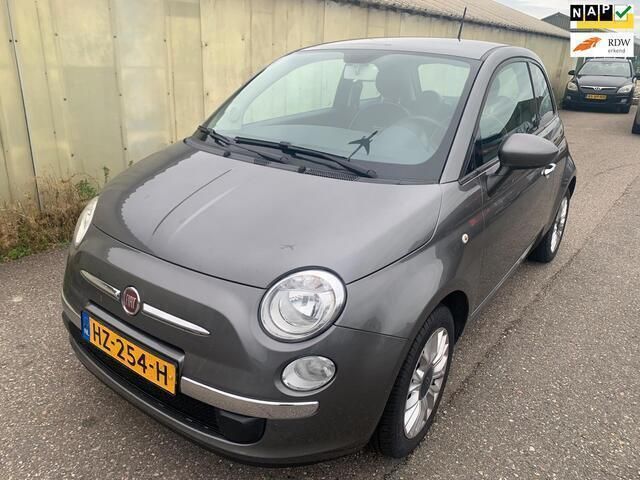 Grijs Gebruikt 2015 Fiat 500 Pop Star Hatchback | € 5.950 (Eerlijke prijs) - Afbeelding 1/4