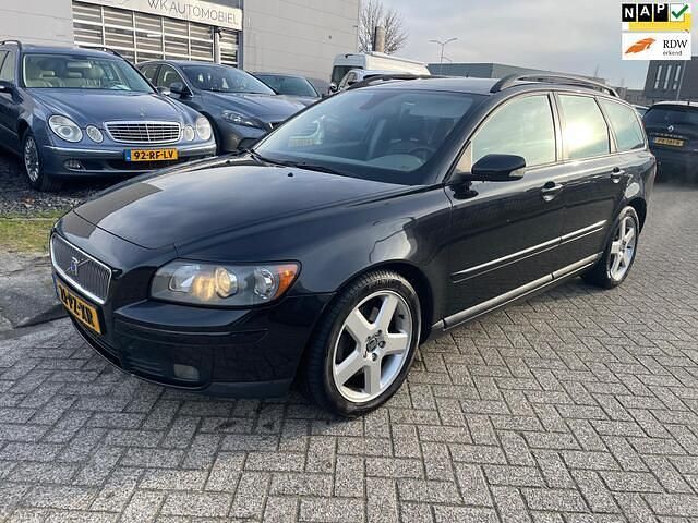 Zwart Occasion 2005 Volvo V50 Momentum Stationwagen | € 1.950 (Super prijs) - Afbeelding 1/4