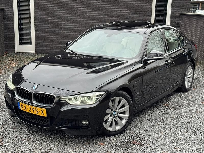 Occasion BMW 330 Executive 184 PK (135 kW) 2016 Zwart Sedan