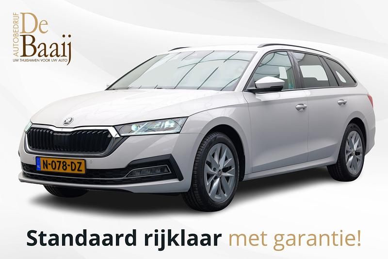 Wit Gebruikt 2021 Skoda Octavia First Edition Stationwagen | € 19.950 (Goede deal) - Afbeelding 1/4