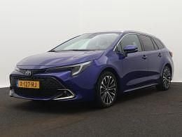 Blauw Gebruikt 2024 Toyota Corolla Edition Stationwagen | € 27.945 (Goede deal) - Afbeelding 1/3